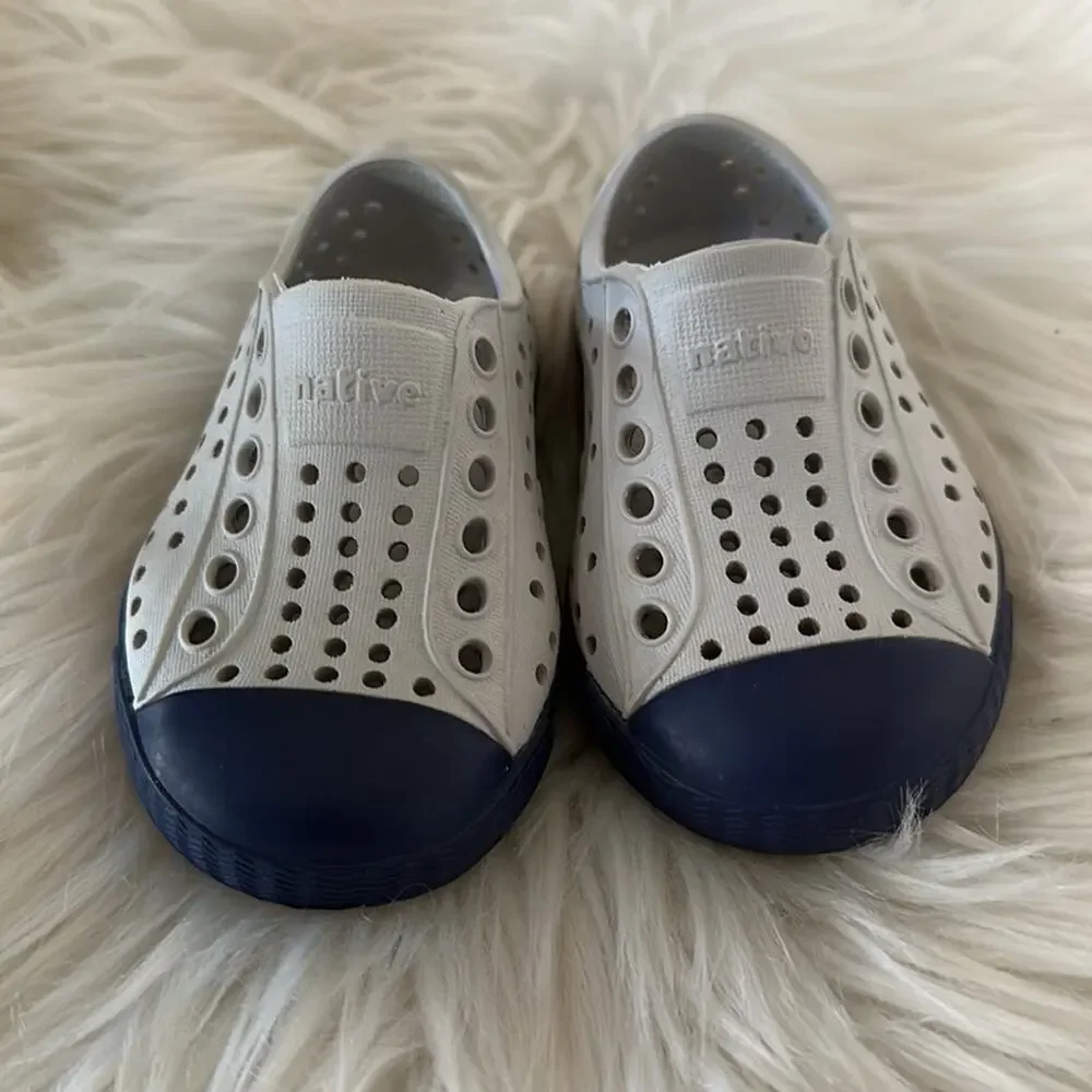 Native grey blue